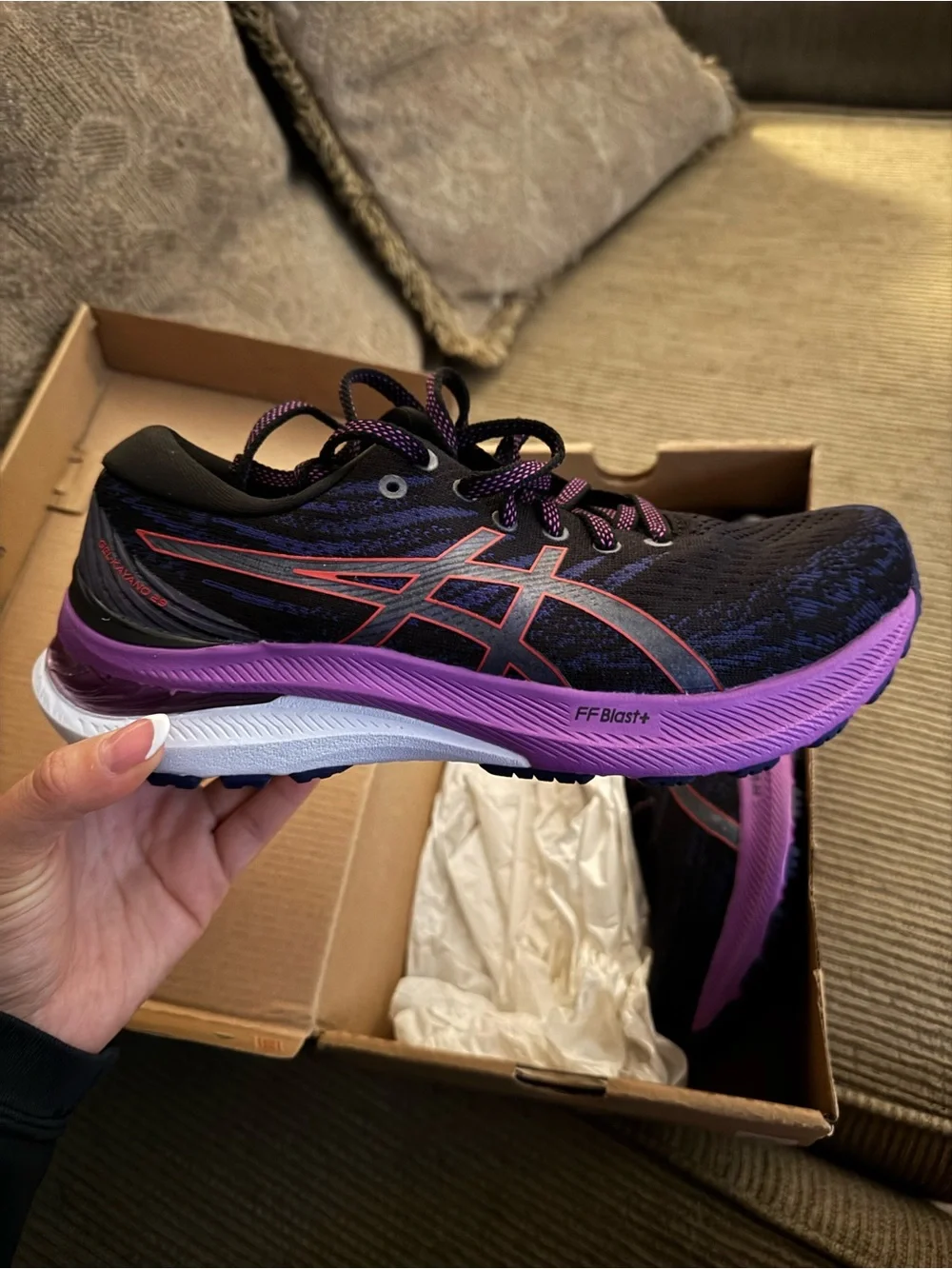 New ASICS Women’s Gel-Kayano 29